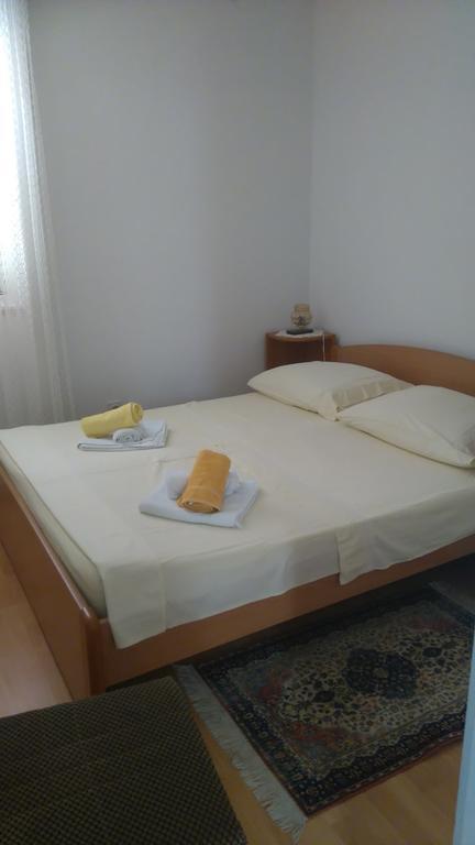 Apartment Basic Petrčane Kültér fotó